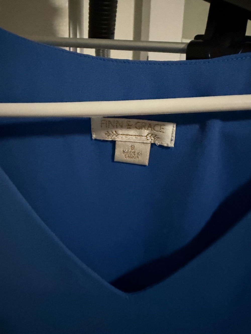 Finn & Grace Blue V-Neck Dress